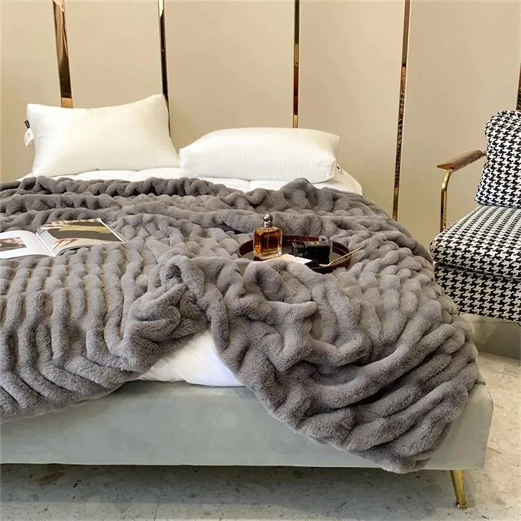 faux fur fleece blanekt
